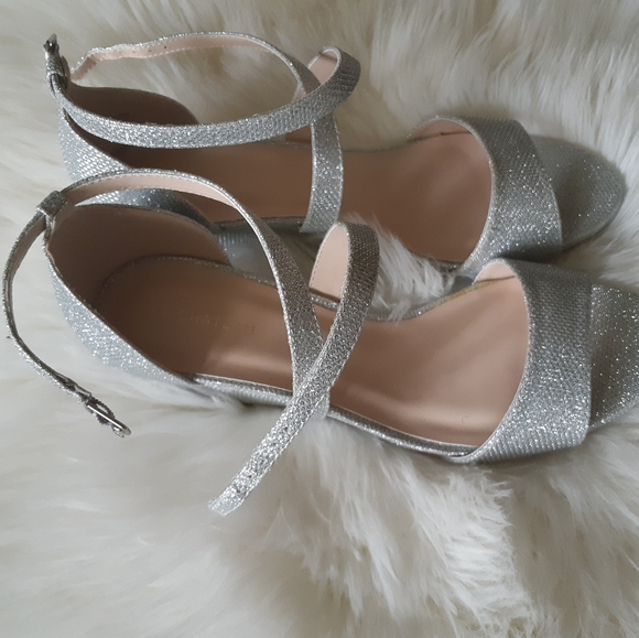 ❣Le chateau beautiful summer /spring dress slipper - Picture 8 of 8